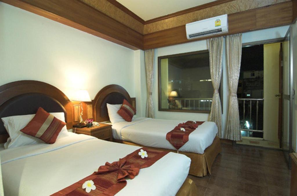 Ps Hotel Phuket Patong - Sha Plus Quarto foto